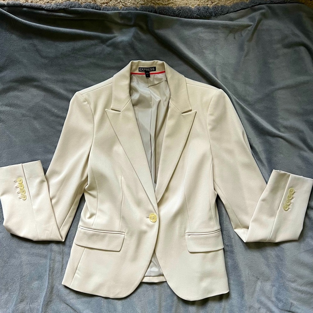 Express Tan Blazer - Picture 3 of 5